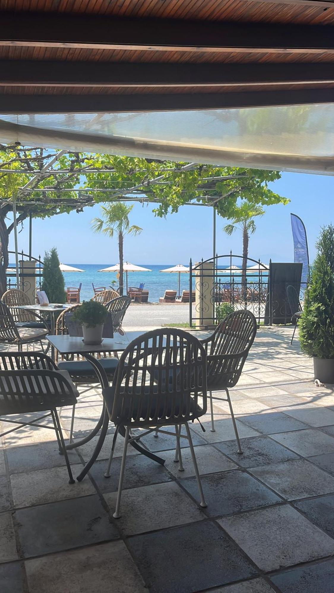 Okkio Sea View Apartment Vergia Luaran gambar
