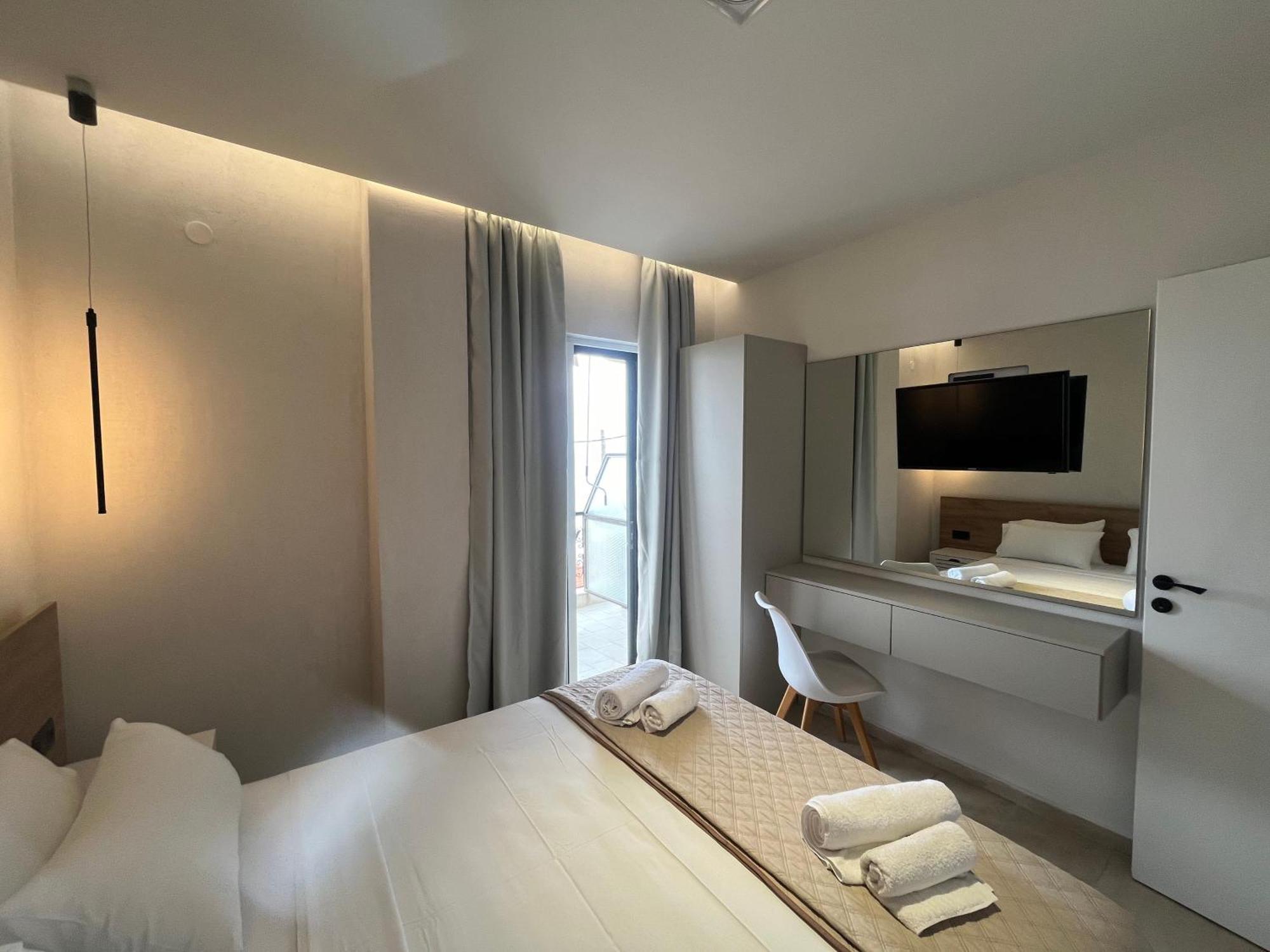 Okkio Sea View Apartment Vergia Luaran gambar