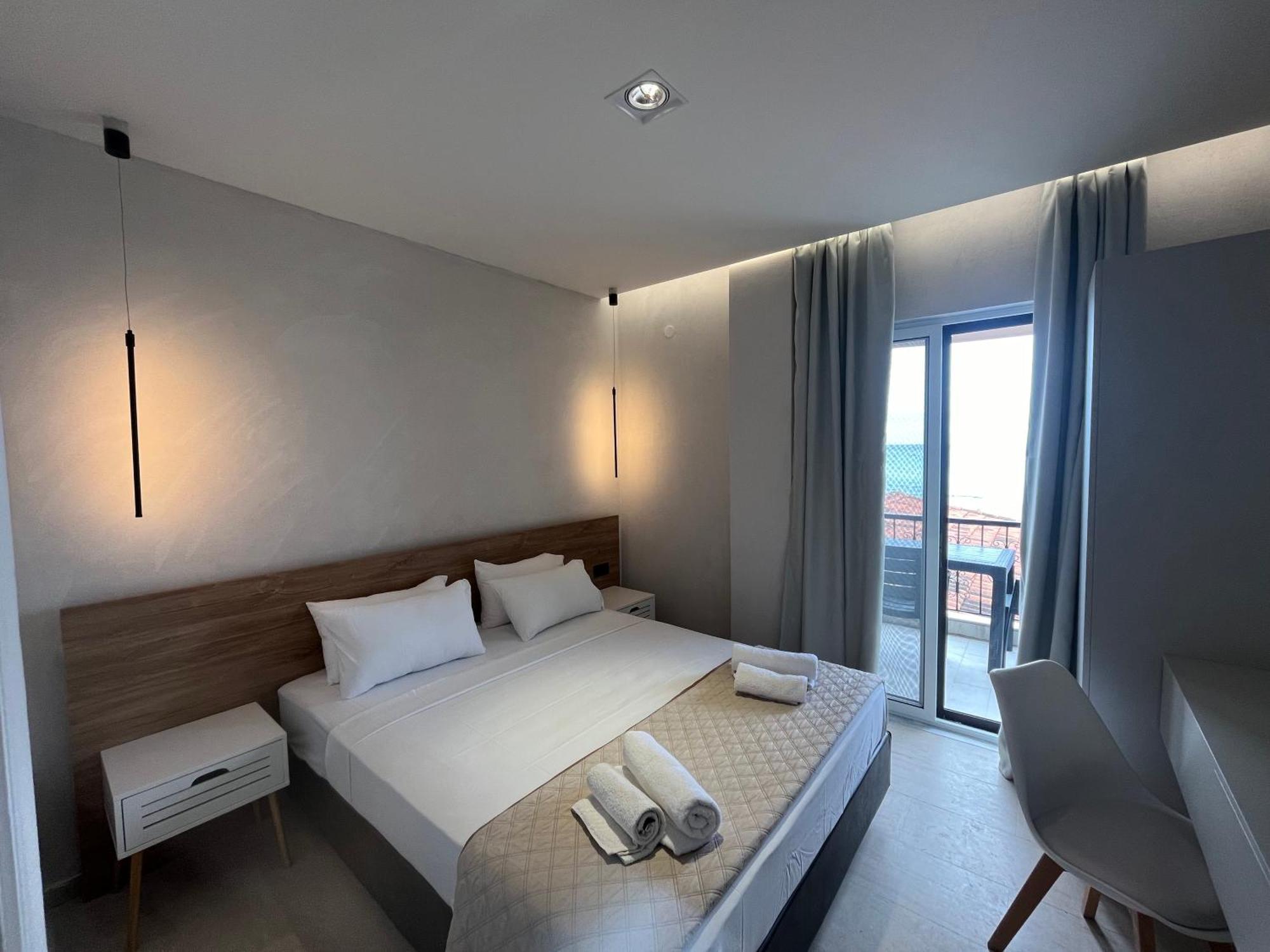 Okkio Sea View Apartment Vergia Luaran gambar